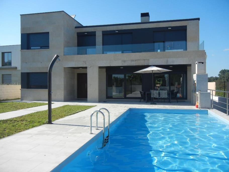 Chalet De Diseno Moderno En Sanxenxo Exterior foto